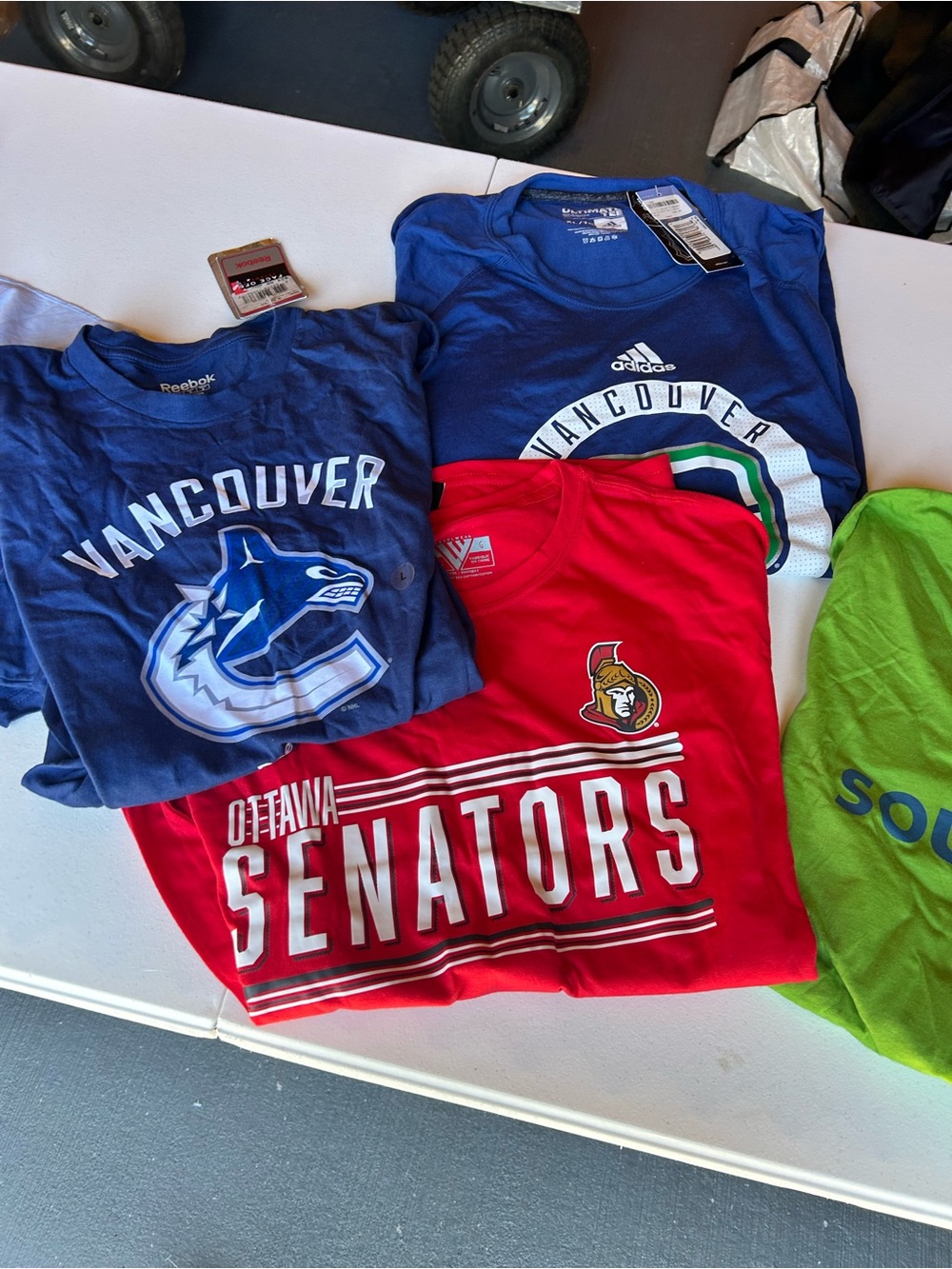 adidas Blue Vancouver Canucks Short Sleeve Tee bundle 4 nwts